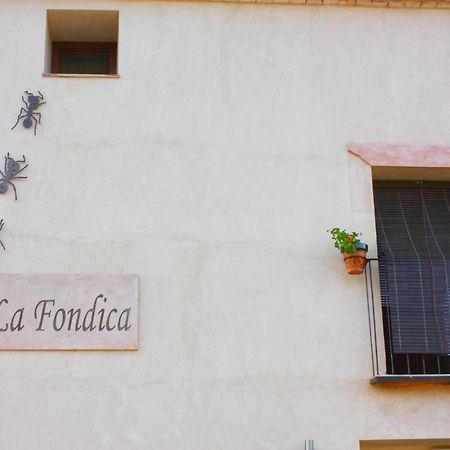 Hotel La Fonda De La Estacion بويبلا دي فالفيردي المظهر الخارجي الصورة